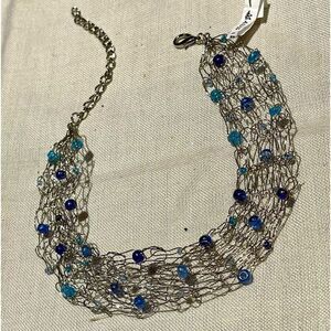 Mesh look choker necklace